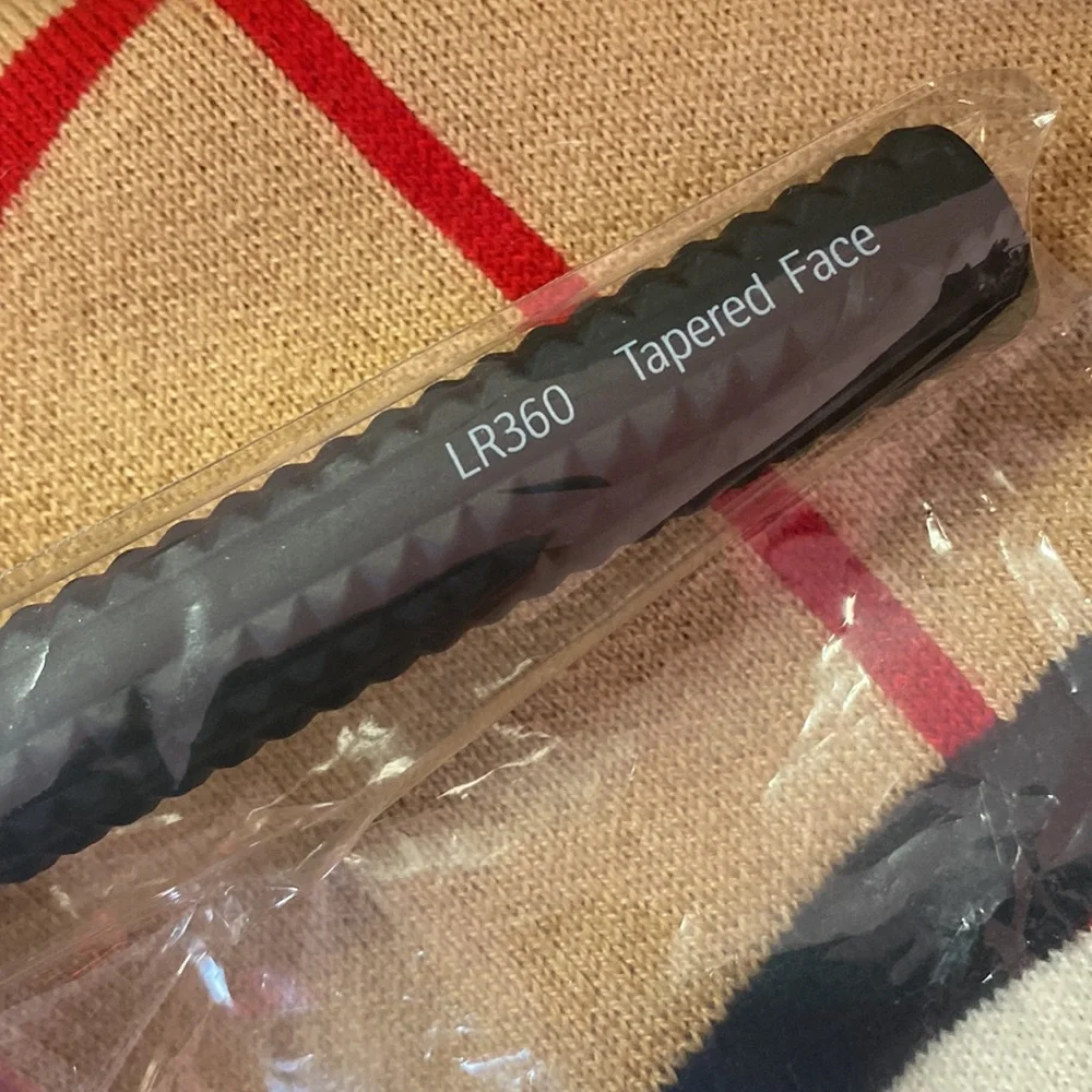 Laruce LR360 tapered face brush